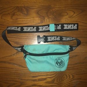 🌟2/$15 Teal Fanny Pack